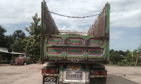 ขายด่วนรถสิบล้อM6ดั้มเกษตรแม่ลูกเครือง260แรงปี52รถสวยเดิม