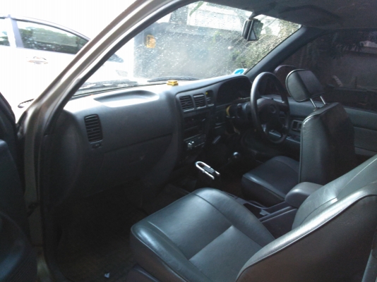 ขายTOYOTA D4D แคปต้วEเครื่องคอมมอนเรว2.5เทอโบปี4 เครื่องดีคัดชีสวย แอร์เย็น175000 บาท ขายTOYOTA D4D แคปต้วEเครื่องคอมมอนเรว2.5เทอโบปี4 เครื่องดีคัดชีสวย แอร์เย็น175000 บาท