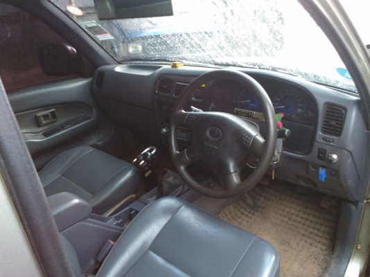 ขายTOYOTA D4D แคปต้วEเครื่องคอมมอนเรว2.5เทอโบปี4 เครื่องดีคัดชีสวย แอร์เย็น175000 บาท ขายTOYOTA D4D แคปต้วEเครื่องคอมมอนเรว2.5เทอโบปี4 เครื่องดีคัดชีสวย แอร์เย็น175000 บาท