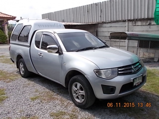 รถมือแรกmitsubushi ไตรตัน แค็บ 2.4เบนชิน ปี2011ไมล์แสนโล ติดlpgใต้ท้อง