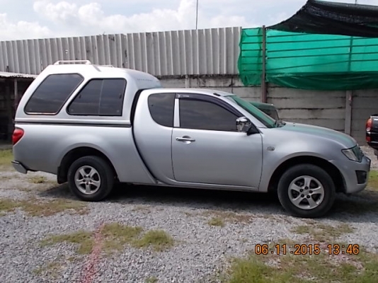 รถมือแรกmitsubushi ไตรตัน แค็บ 2.4เบนชิน ปี2011ไมล์แสนโล ติดlpgใต้ท้อง