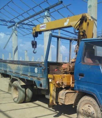หกล้อ โตโยต้า BU87-115แรง เครน UNIC 2.9ตัน สภาพดีเดิมๆพร้อมใช้ ทะเบียนพร้อมโอน