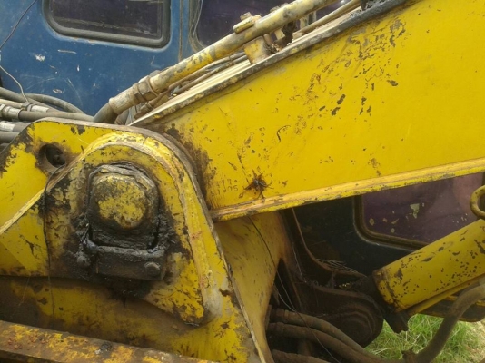 ขายรถขุดแบ็คโคkobelco มาร์คทรี200-3เล่มทะเบียน เครื่องแน่นปั๊มดี ไม่โหลด ช่วงล่างเต็มโซ่ใหม่ ภายในเดิม เฟรมสวย พร้อมลงลุยงาน