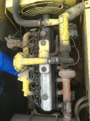 ขายรถขุดแบ็คโคkobelco มาร์คทรี200-3เล่มทะเบียน เครื่องแน่นปั๊มดี ไม่โหลด ช่วงล่างเต็มโซ่ใหม่ ภายในเดิม เฟรมสวย พร้อมลงลุยงาน