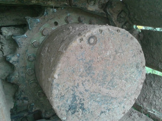 ขายรถขุดแบ็คโคkobelco มาร์คทรี200-3เล่มทะเบียน เครื่องแน่นปั๊มดี ไม่โหลด ช่วงล่างเต็มโซ่ใหม่ ภายในเดิม เฟรมสวย พร้อมลงลุยงาน