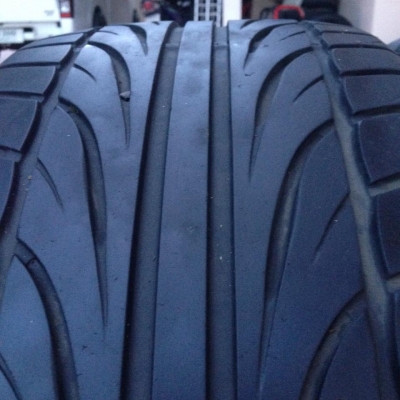 ขายยางขอบ19ปี12 Falked. Made in Japan 275/40/19 สภาพนางฟ้าสวยๆๆ