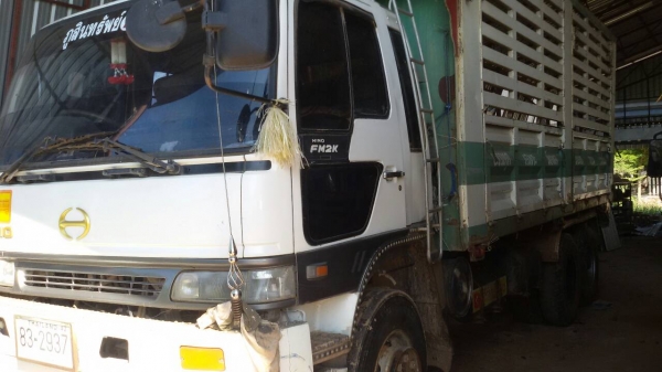 HINO   FM2K พ่วง  22 ล้อ  ขายถูก