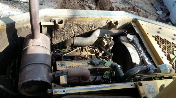 ขายด่วนครับ แม็คโฮ KONATSU 60 รุ่น6 รถใช้งานทุกวันครับ ราคาถูกๆครับ