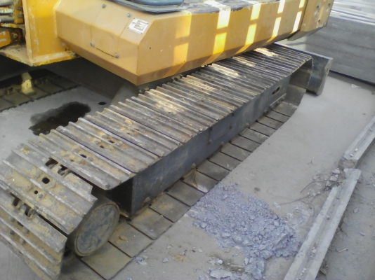 ขายแมคโคKomatsu pc40-6 สภาพใช้งานได้ดี ช่วงล่างแน่นเครื่องดี พร้อมใช้งาน เอกสารสัญญาซื้อขายครบ 250,000-ต่อลองได้เสย...