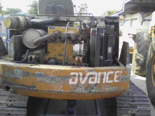 ขายแมคโคKomatsu pc40-6 สภาพใช้งานได้ดี ช่วงล่างแน่นเครื่องดี พร้อมใช้งาน เอกสารสัญญาซื้อขายครบ 250,000-ต่อลองได้เสย...