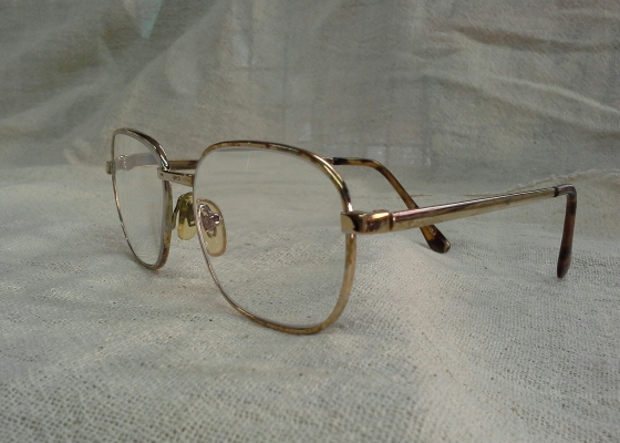 แว่นสายตายาว JUBILEE 18KGP made in Canada