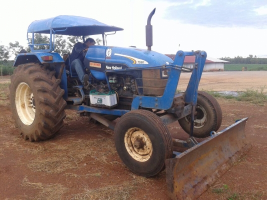 ขายรถไถ FORD 6610T3 สภาพพร้อมใช้งาน เครื่องเกียร์ดี ยางสวย อุปกรณ์ 5ชิ้น ราคาเบาๆครับ