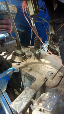 ขายรถไถ FORD 6610T3 สภาพพร้อมใช้งาน เครื่องเกียร์ดี ยางสวย อุปกรณ์ 5ชิ้น ราคาเบาๆครับ