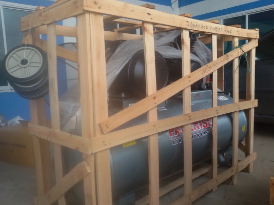 ขายปั๊มลม 300ลิตร 10 HPมอเตอร์7.5kwไฟ3สาย380โวล15แอม