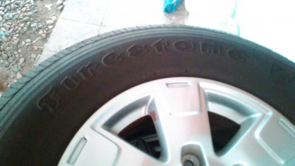 ขายยางพร้อมแม็ค หรือแยกก็ได้ครับ 245/70 R16 Firestone 0315/ล้อแม็ค ขอบ 16 FORD ขายยางพร้อมแม็ค หรือแยกก็ได้ครับ 245/70 R16 Firestone 0315/ล้อแม็ค ขอบ 16 FORD