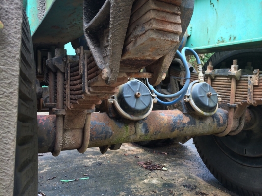 หางก้างปลา2คานPANUS ยาว12ม..... ปี45 เล่มพร้อม. แค่สีและยางไม่สวย....