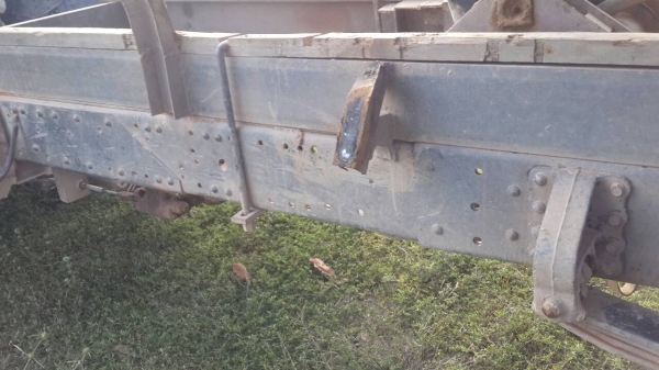 ขายหกล้อดั้ม MITSUBISHI 115แรงดั้ม ครื่องเกียร์ดี คีชชีสวย ยางพร้อมใช้เกียร์สั้น ปี37ทะเบียนภาษีไม่ขาด พร้อมโอน