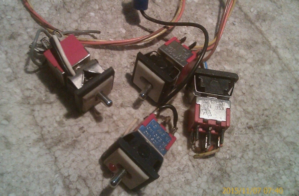 อะไหล่วิทยุสื่อสาร รวมๆ