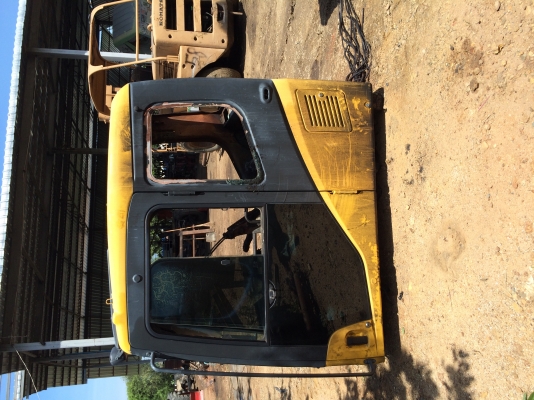 ขาย  KOMATSU PC200 รุ่น7-8 ราคา 100000 บาท