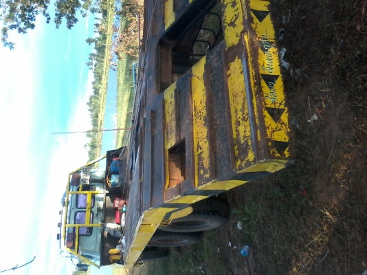 ขายสิบล้อ เทรลเลอร์ ISUZU 2เพลาใหญ่หมวกเจ็ก เครื่อง175 แรงม้า คัชชีสวย หางใหญ่มาตราฐาน  ยางดีทั้งสิบเส้น พ่วงมาลัยเพาเวอร์ เบรคกึ่งทริฟฟี่ เอกสารสัญญาซื้อขาย