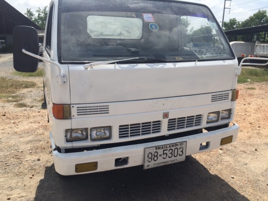 รถ 6 ล้อ ISUZU NPR 120 แรง