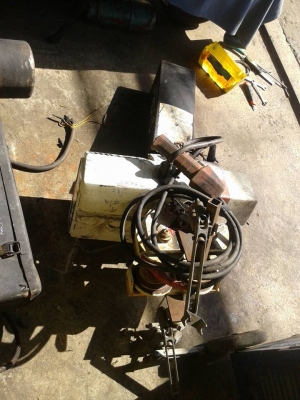 รอกไฟฟ้า 230/450 v 2ตัน นำเข้าจากนอก