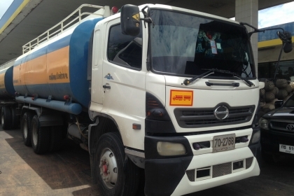 ขายรถ10ล้อHino320ปี48