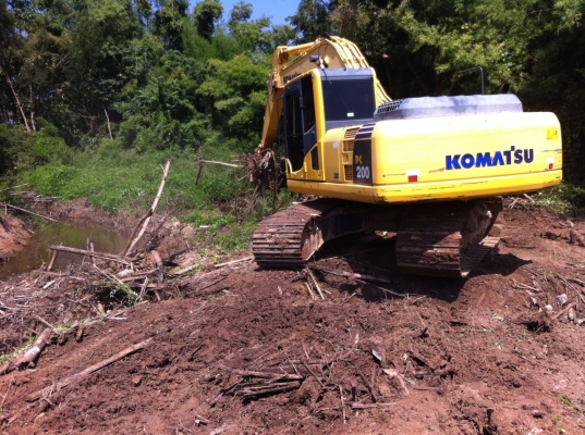ขายรถแบคโฮ KOMATSU PC-200-8 ปี.55 เล่มทะเบียน 3600 กว่า ช.ม ราคา.2200000 ต่อรองคับ สนใจโทรจองเลย ขายรถแบคโฮ KOMATSU PC-200-8 ปี.55 เล่มทะเบียน 3600 กว่า ช.ม ราคา.2200000 ต่อรองคับ สนใจโทรจองเลย