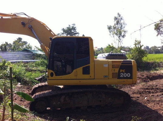 ขายรถแบคโฮ KOMATSU PC-200-8 ปี.55 เล่มทะเบียน 3600 กว่า ช.ม ราคา.2200000 ต่อรองคับ สนใจโทรจองเลย ขายรถแบคโฮ KOMATSU PC-200-8 ปี.55 เล่มทะเบียน 3600 กว่า ช.ม ราคา.2200000 ต่อรองคับ สนใจโทรจองเลย