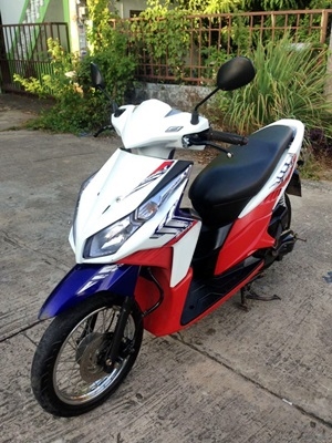 คลิกไอ ไมล์ขาวปี54 เครื่องดี คลิกไอ ไมล์ขาวปี54 เครื่องดี