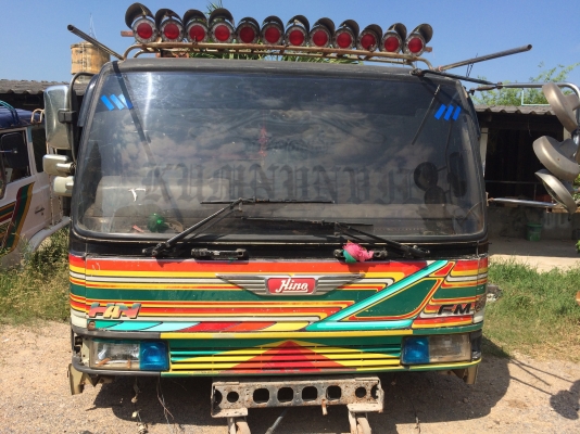 ไฮเทคงาม ๆ ตามคำเรียกร้องครับ อุปกรณ์ครบ