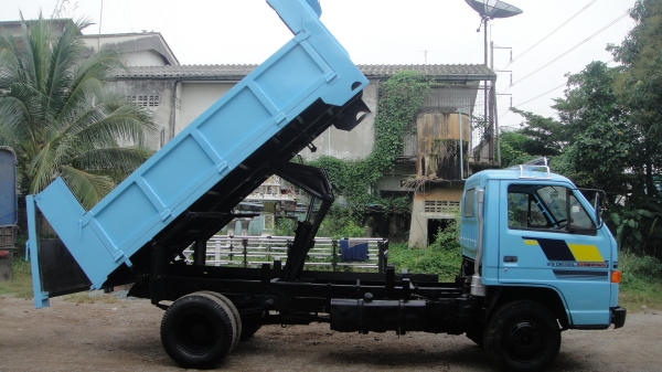 ISUZU NPR ดั๊ม5คิว เครื่อง115แรง เฟืองท้ายเอฟ แอร์ เพาเวอร์ ฟิล์ม รถพร้อมใช้ ราคาถูก