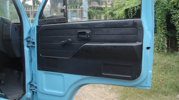 ISUZU NPR ดั๊ม5คิว เครื่อง115แรง เฟืองท้ายเอฟ แอร์ เพาเวอร์ ฟิล์ม รถพร้อมใช้ ราคาถูก