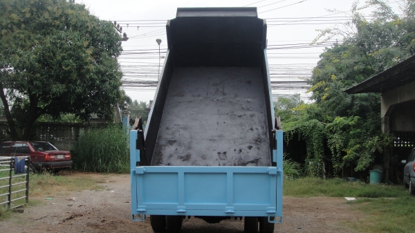 ISUZU NPR ดั๊ม5คิว เครื่อง115แรง เฟืองท้ายเอฟ แอร์ เพาเวอร์ ฟิล์ม รถพร้อมใช้ ราคาถูก