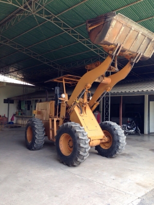 ขายรถตักล้อยางยี่ห้อ KOMATSU 510 เอกสารสัญญาซื้อขาย รถสวยสภาพดีไม่เคยทำสี(มีวีดีโอ ดูด้านใน)