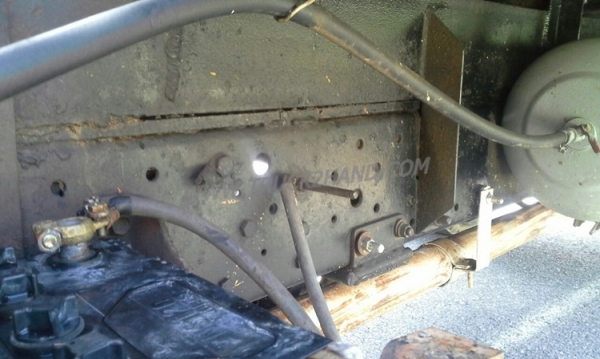 รถบรรทุกติดเครน ISUZU NKR เครนขนาด 2.5ตัน จดทะเบียน ปี 2536  เครื่อง 110 แรงม้า