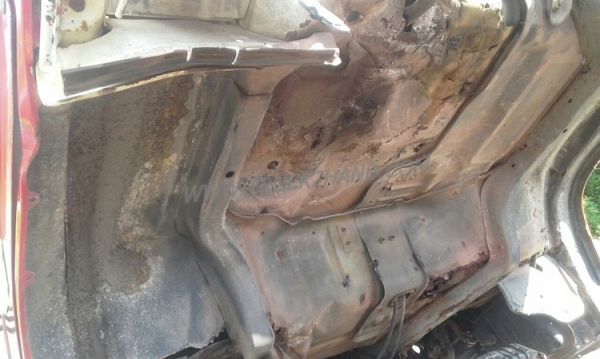 รถบรรทุกติดเครน ISUZU NKR เครนขนาด 2.5ตัน จดทะเบียน ปี 2536  เครื่อง 110 แรงม้า