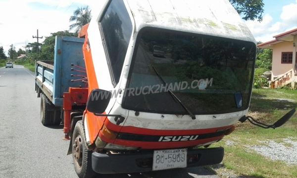 รถบรรทุกติดเครน ISUZU NKR เครนขนาด 2.5ตัน จดทะเบียน ปี 2536  เครื่อง 110 แรงม้า