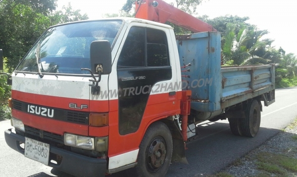 รถบรรทุกติดเครน ISUZU NKR เครนขนาด 2.5ตัน จดทะเบียน ปี 2536  เครื่อง 110 แรงม้า