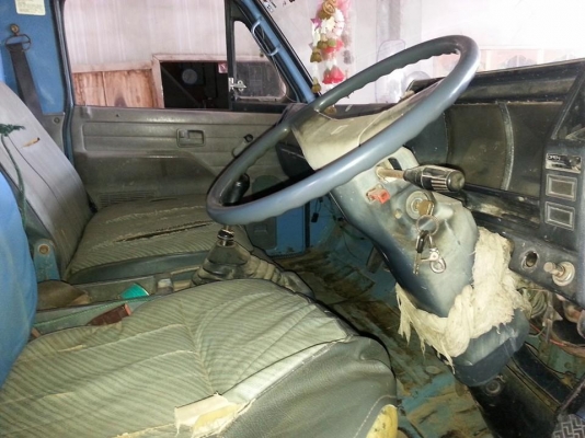 ขายรถ6ล้อ NPR115แรง ปี36 เครื่องดีแคชซีสวย สภาพพร้อมใช้งาน เอกสารพร้อมโอน สนใจโทร 090-8588220คุณนะ 093-3258446คุณบิว หรือเข้าดูสินค้าอื่นๆได้ที่ www.truck.in.th/498 หรือเพจFacebook ณรงค์ ซื้อขายรถมือสอง (เว็บไซต์ส่วนตัว) หรือFacebook ตลาดรถมือสอง คุณนะ