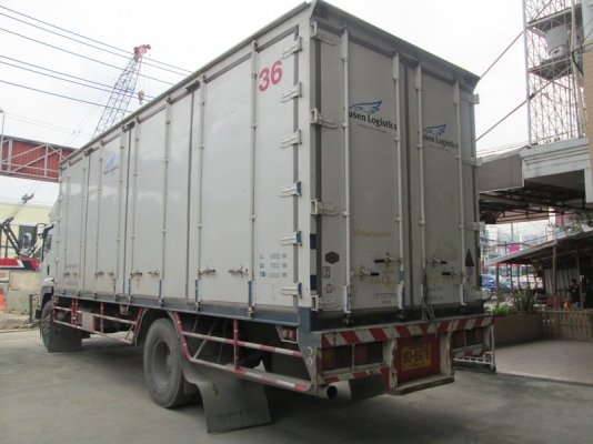 รถบรรทุก 6 ล้อ ISUZU FTR 240