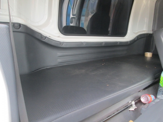 รถบรรทุก 6 ล้อ ISUZU FTR 240