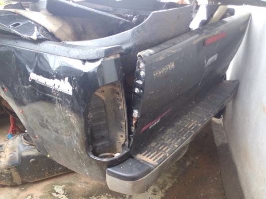 ขายซาก รถ vigo prunter ปี2008 มีเล่ม