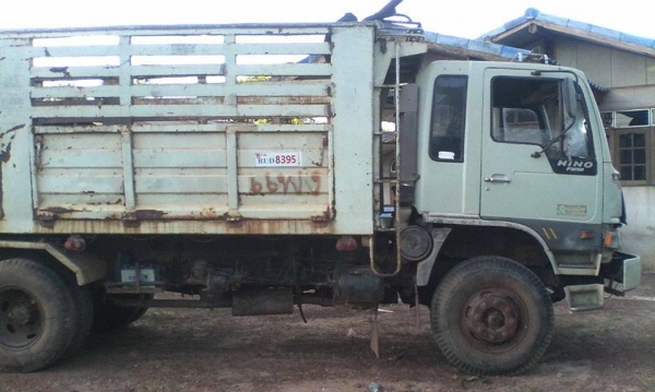 ขายดั้ม2เพลา FM1M เครื่อง220แรง พ.เพาเวอร์ เบรกทิฟฟี่ สภาพพร้อมใช้งาน เอกสารพร้อมโอน สนใจโทร 090-8588220คุณนะ 093-3258446คุณบิว หรือเข้าดูสินค้าอื่นๆได้ที่ www.truck.in.th/498 หรือเพจFacebook ณรงค์ ซื้อขายรถมือสอง (เว็บไซต์ส่วนตัว) หรือFacebook ตลาดรถมือส ขายดั้ม2เพลา FM1M เครื่อง220แรง พ.เพาเวอร์ เบรกทิฟฟี่ สภาพพร้อมใช้งาน เอกสารพร้อมโอน สนใจโทร 090-8588220คุณนะ 093-3258446คุณบิว หรือเข้าดูสินค้าอื่นๆได้ที่ www.truck.in.th/498 หรือเพจFacebook ณรงค์ ซื้อขายรถมือสอง (เว็บไซต์ส่วนตัว) หรือFacebook ตลาดรถมือส