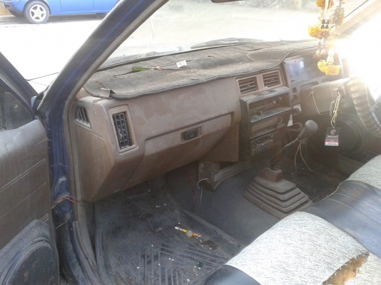 NISSAN BIG M ตอนเดียว เครื่องเดิมๆTD 2.5 ปี92 NISSAN BIG M ตอนเดียว เครื่องเดิมๆTD 2.5 ปี92