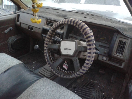 NISSAN BIG M ตอนเดียว เครื่องเดิมๆTD 2.5 ปี92 NISSAN BIG M ตอนเดียว เครื่องเดิมๆTD 2.5 ปี92