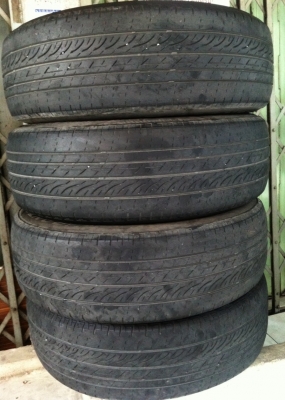 ขายยางบริดสโตน GR90 ตัวท็อป 205-65-16 ยางปี 2412 ขาย 400 บาท