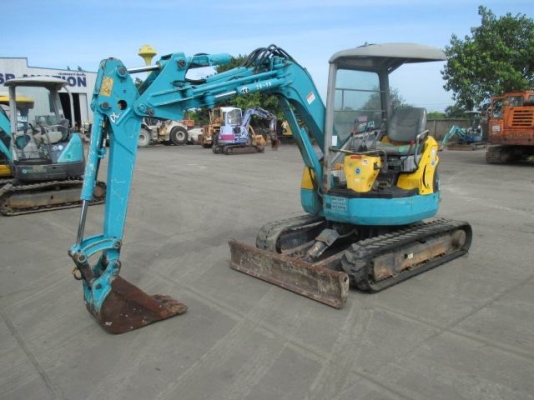 ขายรถขุด KUBOTA รุ่น: RX-303  เก่านอกแท้ 100\% มีเอกสารอินวอย