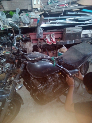 ขาย yamaha..xj..650  ทะเบียนขาด2ปี  ชุดโอนครบ ขาย 35,000