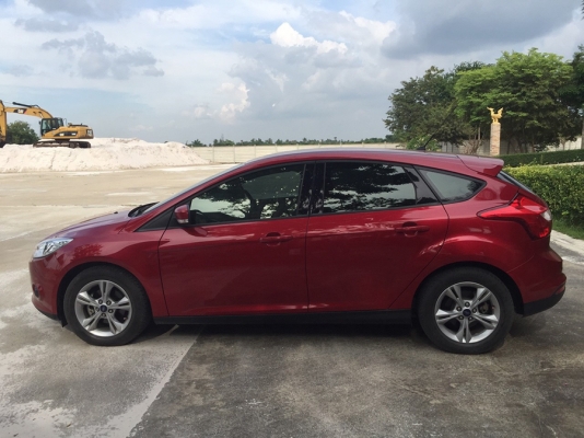 ฟอร์ด โฟกัส **สภาพสวย**ใช้น้อย ปี 2013 ฟอร์ด โฟกัส **สภาพสวย**ใช้น้อย ปี 2013